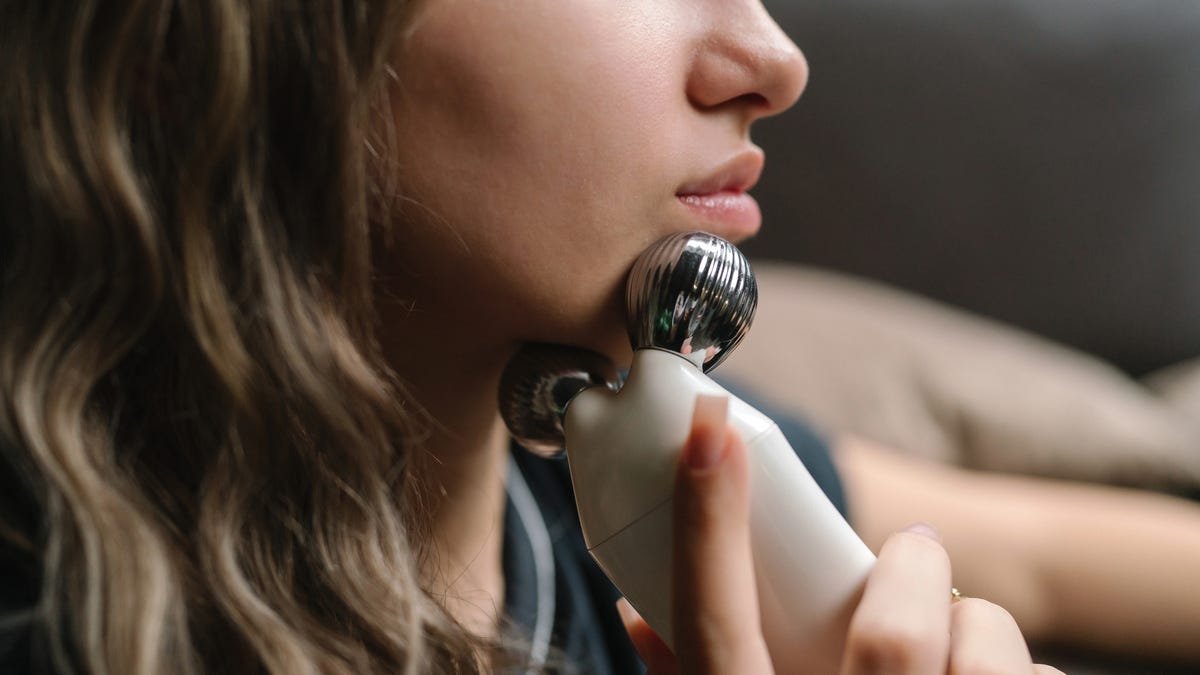Do Microcurrent Devices Actually Work? We Asked Dermatologists