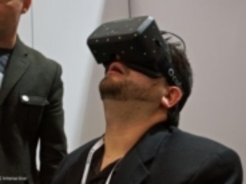 ゲーム用ヘッドセット「Oculus Rift Crystal Cove」--最新プロトタイプの第一印象