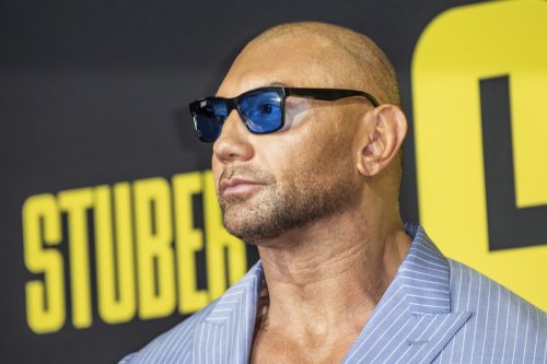 Dave Bautista sauve un chiot maltraité et offre 5.000 dollars pour retrouver le responsable