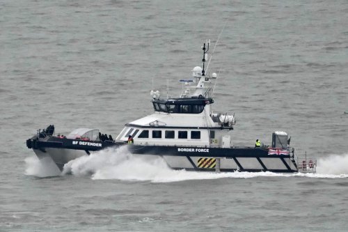 Nord : une fillette de 7 ans meurt dans le naufrage d'une embarcation de migrants qui tentaient de traverser la Manche