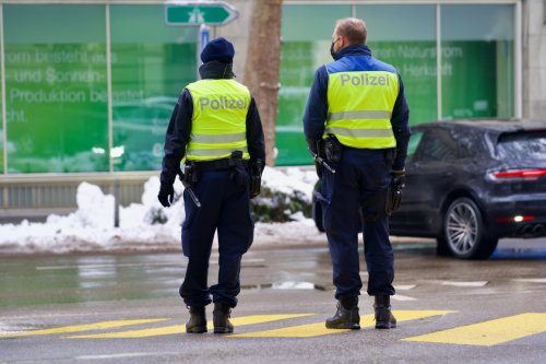 Suisse : un mort et deux blessés retrouvés à Schaffhouse, près de la frontière allemande