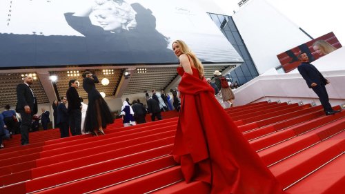 Jennifer Lawrence : en tongs sur le tapis rouge du Festival de Cannes, l'actrice s'explique enfin