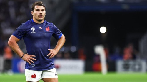 Coupe du monde de rugby 2023 : Antoine Dupont ne doit pas jouer un éventuel quart de finale, selon une majorité de Français