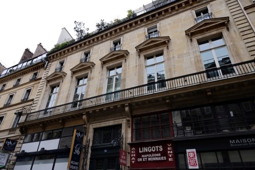 Dîners clandestins : gardes à vue levées pour Pierre-Jean Chalençon et Christophe Leroy
