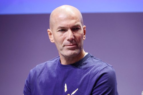 JO 2024 : Zinédine Zidane premier porteur de la flamme olympique sur le sol français ?