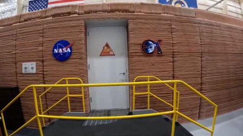 NASA is looking for people to live in its Mars simulator. Here’s what it takes to get the job