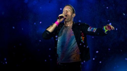 Chris Martin’s lung infection forces Coldplay to postpone shows
