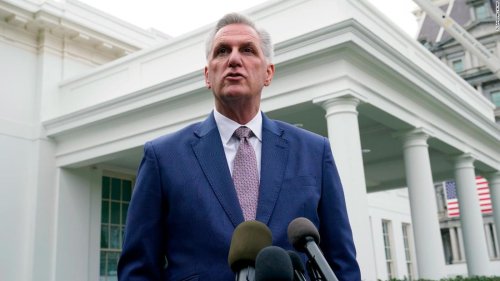 Watch: Kevin McCarthy reacts to Trump's dinner with Holocaust denier