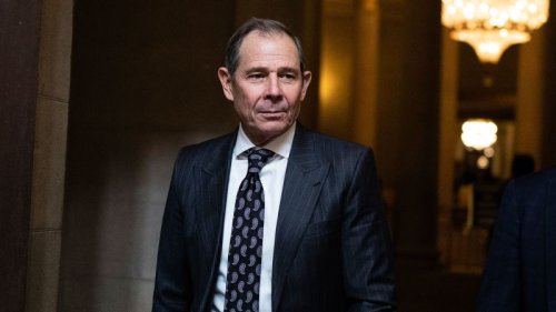 Utah GOP Sen. John Curtis vows to be independent voice as he breaks with Trump over key issues