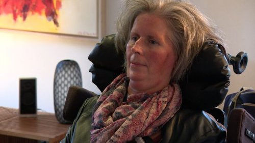Brain implant helps woman with ALS communicate