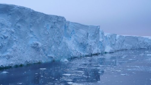 The ‘Doomsday Glacier’ is rapidly melting. Scientists now have evidence for when it started and why