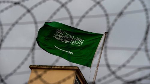 Saudi Arabia executes 37 people, crucifying one, for terror-related crimes