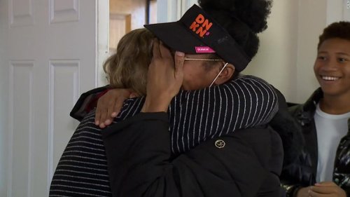 Customer gifts Dunkin' employee the surprise of a lifetime