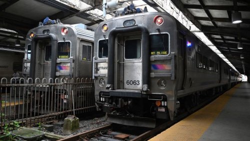 Engineers go on strike at NJ Transit, halting the nation’s third-largest commuter line