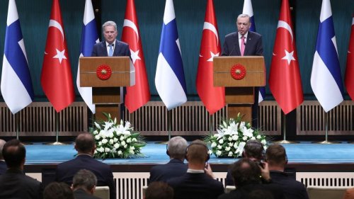 Turkey approves Finland’s NATO application, clearing the last hurdle. Sweden is still waiting