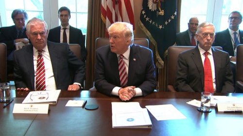 Donald Trump just held the weirdest Cabinet meeting ever