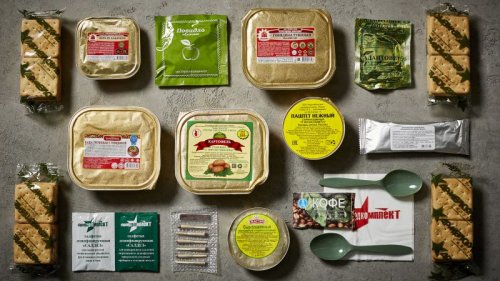 The photographer who turns military rations into haute cuisine