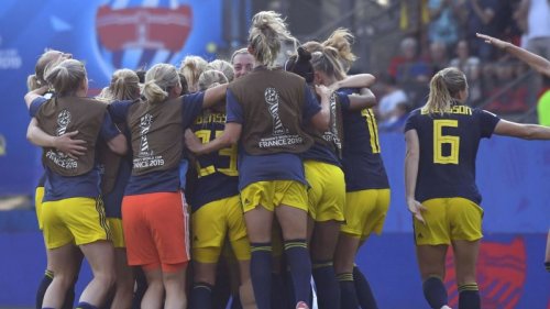 Sweden stuns Germany at Women’s World Cup as Dutch reach maiden semifinal