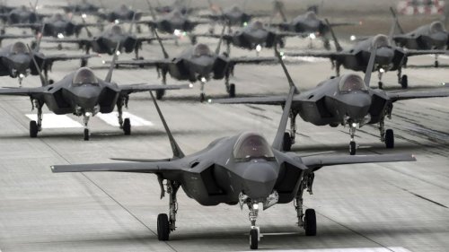 US and South Korean F-35 stealth fighter jets team up for first time in message to North Korea