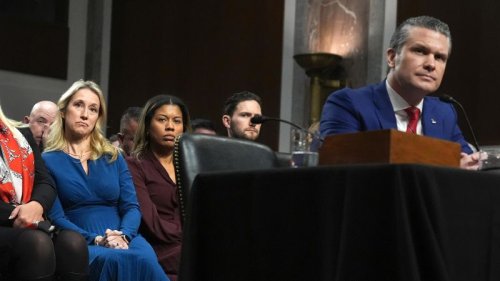 Prominent role of Pete Hegseth’s wife at Pentagon draws scrutiny