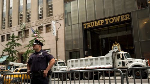 New York police are investigating thefts of $350,000 in jewelry at Trump Tower