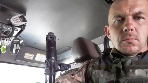 Surrounded by Russians and ready to die, this Ukrainian soldier called in an artillery strike – on his own position