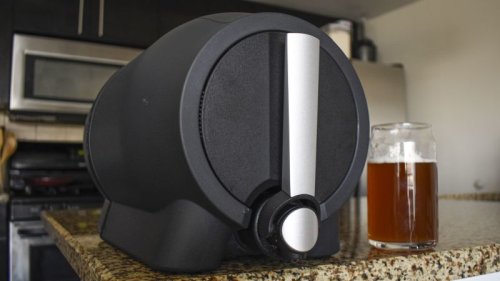 I brewed beer with the Pinter, and it’s as easy (and tasty) as baking cookies