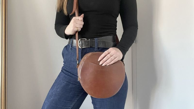 22 of the best handbags and purses from Amazon, according to stylists