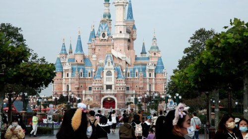 As China grapples with rare protests, Shanghai Disneyland shuts over Covid curbs once again