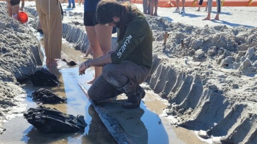 Archaeologists may have solved a Florida beach mystery