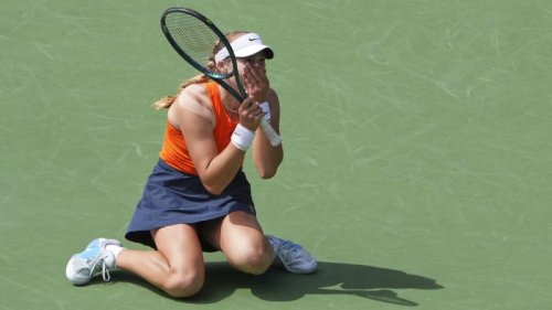 Mirra Andreeva, 17, claims back-to-back titles with Indian Wells victory over Aryna Sabalenka