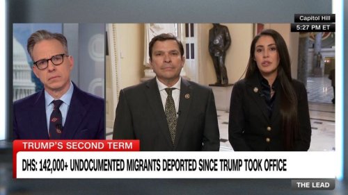 Two lawmakers to make bipartisan trip to El Salvador