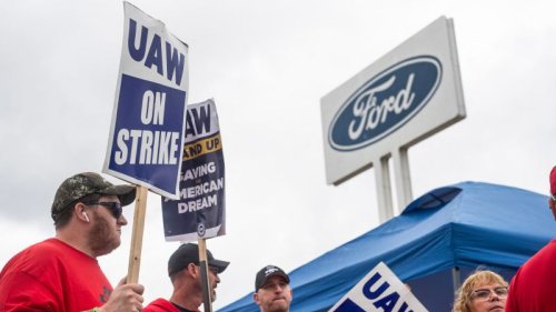 Autoworkers union may expand its strike again