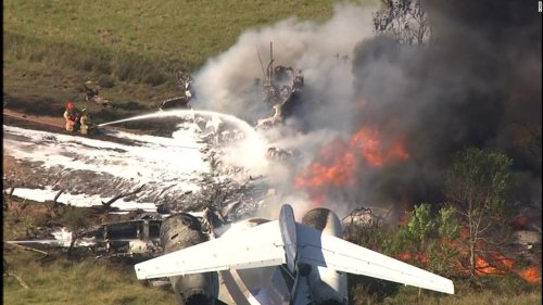 More than 20 people safely escape after plane crashes outside Houston -  Flipboard
