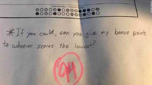 Student asks teacher to give bonus points to 'whoever scores the lowest'