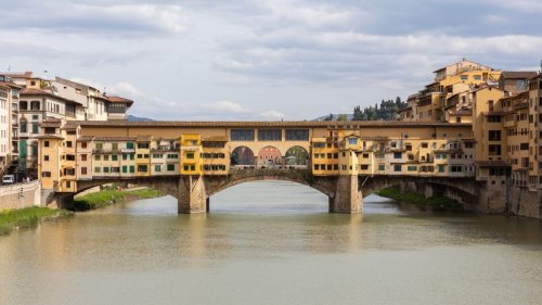 US tourist fined for driving rental car over medieval Italian bridge