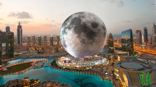 The gigantic moon hotel that could be built in Dubai