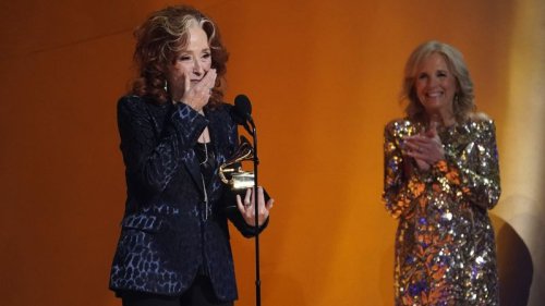 No one was expecting Bonnie Raitt to win Song of the Year, least of all the singer herself