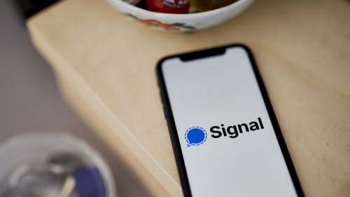 What is Signal? The private chat app is only private if you use it right