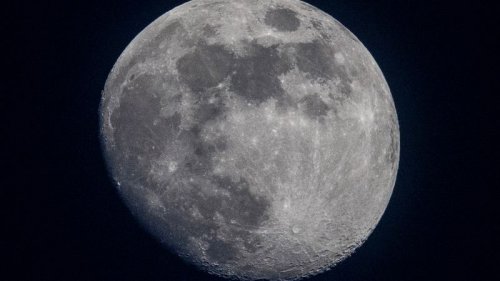 Why is everyone racing to the moon again?