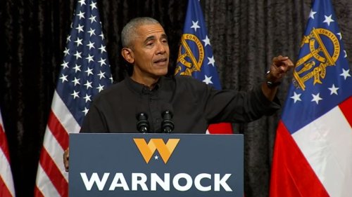 Obama pauses his speech to let a 4-year-old say a few words
