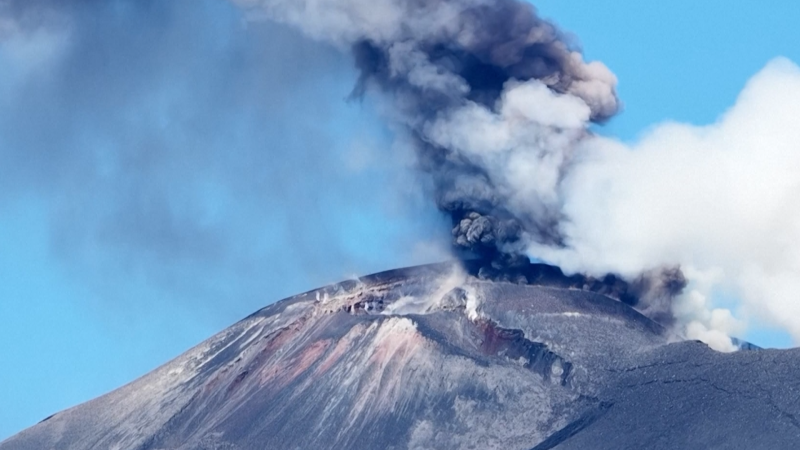 Europe’s largest active volcano erupts in Sicily