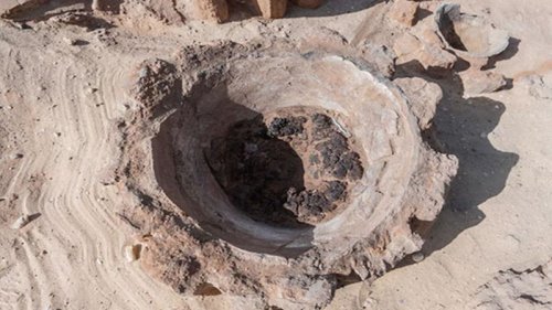 Archaeologists discover ancient beer factory in Egypt