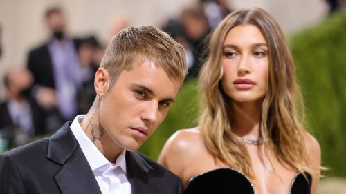 Justin Bieber apologizes for telling wife Hailey she would ‘never’ be a Vogue cover star…while praising her new Vogue cover