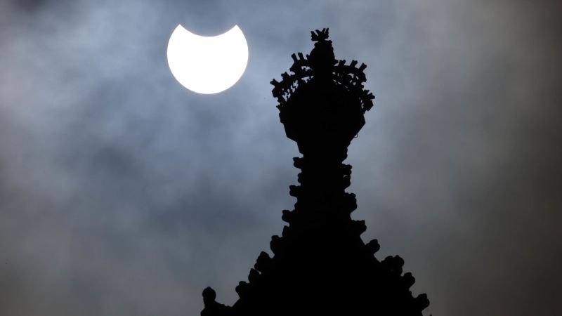 ‘Ring of fire’ solar eclipse lights up the sky