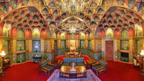 Iran’s Abbasi: The Middle East’s most beautiful hotel