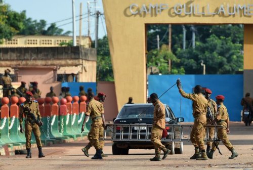 Heavy gunfire in Burkina Faso capital, soldiers on streets, witnesses say