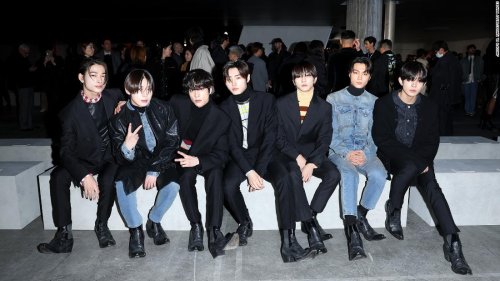 why-k-pop-rules-fashion-week-flipboard