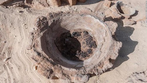 Archaeologists discover ancient beer factory in Egypt