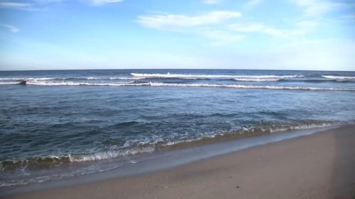 Teen dies after being pulled out of the water at a Jersey Shore beach. Five others were rescued